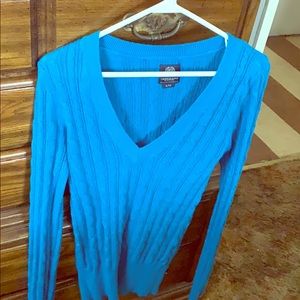 American Eagle blue sweater